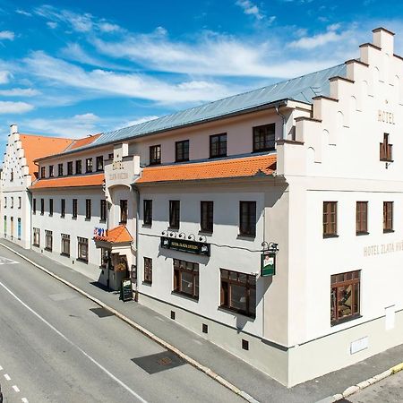 Hotel Zlata Hvezda Vimperk Exterior photo